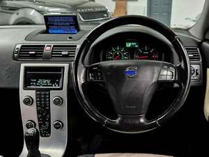 VOITURE D'OCCASION VOL VO V50 2011 LHD/RHD - Product Image 4