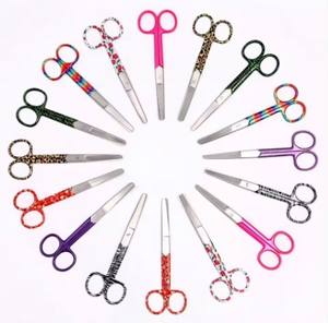 Ciseaux chirurgicaux en acier allemand : ciseaux à pansements pointus et tranchants, 145 mm, conçus pour une utilisation chirurgicale générale - Product Image 5