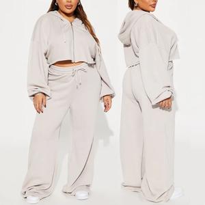 Ensemble de survêtement décontracté d'hiver pour femmes, taille plus, logo personnalisé, OEM, séchage rapide, écologique, 100% coton, coupe régulière, short à capuche - Product Image 6