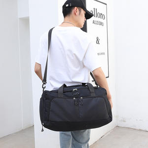 Bolsa Deportiva Impermeable de Talla Grande con Logotipo Personalizado, Bolsa de Viaje Unisex para Fin de Semana, con Compartimento para Zapatos - Product Image 2