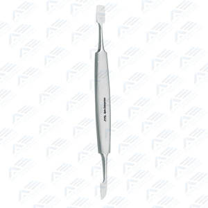 Acier inoxydable Russe Haut de Gamme Logo Personnalisé Argent Angle Carré Plat Cuticule Poussoir Instruments de Beauté Produit de Soins de Beauté - Product Image 3