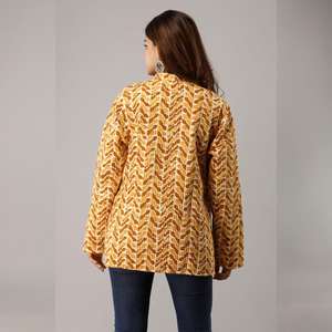 Chaqueta de ropa regional acolchada de algodón amarillo - Product Image 3