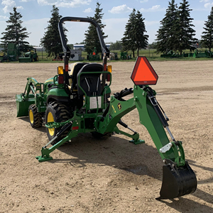 Mini Tractor Agrícola de 70 CV de Marca Reconocida, Ecológico, con Motor Cummins, Ahorro de Energía, Tracción 4x4, Caja de Cambios de Alta Productividad, Bomba de Engranajes - Product Image 1