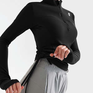 Top Deportivo Corto para Yoga Summit Negro - Product Image 6