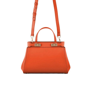 Latest Elegant Custom Pu Leather Top Handle Ladies Luxury Designer Waterproof Large Capacity Outdoor Tote Bags - Product Image 3