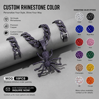 Collier ras du cou Hip Hop avec pendentif araignée noire entièrement sertie de strass, chaîne à maillons plaquée or, strass violet, couleur personnalisable pour les occasions festives