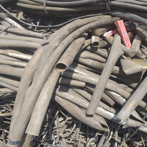 Profilés en PVC recyclé de qualité supérieure Prix d'usine de haute qualité Matériaux broyés pour déchets Caractéristique de poudre Livraison rapide en vente - Product Image 1