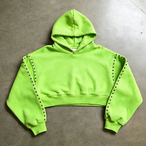 เสื้อฮู้ดดี้แบบสั่งทำ OEM คุณภาพสูง สไตล์สตรีทแวร์ ผ้าฝ้าย 100% ดีไซน์หมุดตกแต่ง ทรงโอเวอร์ไซส์ ทรงบ็อกซี่  แบบครอป  สำหรับผู้ชาย - Product Image 5