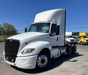 Camion de chantier d'occasion 6x4 450HP Diesel Automatique à prix abordable 2023, livraison mondiale - Product Image 2