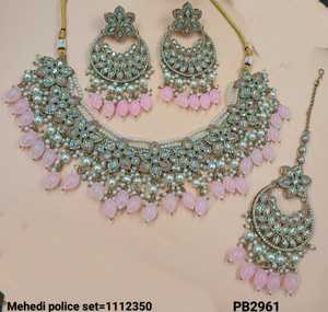 Fleur Design Superbe Fabriqué À La Main Cubique Zircone Mode Indien Beau Bijoux Collier Avec Boucles D'oreilles Mangtika Ensemble Femmes - Product Image 1