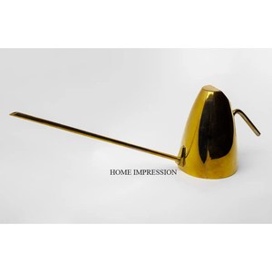 Arrosoir de jardin en métal moderne et élégant pour la décoration de la maison et du jardin, utilisation en extérieur, capacité de 8 L, respectueux de l'environnement - Product Image 1