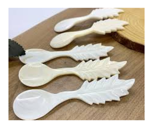 Cuchara artesanal de madreperla El arte de la buena cena - Product Image 2