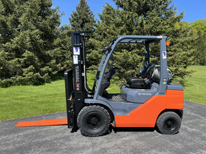 Carretilla elevadora CAT de alta calidad, carretilla elevadora con motor diésel de 5 toneladas a la venta, uso Industrial resistente, mejor precio, equipo de almacén - Product Image 2