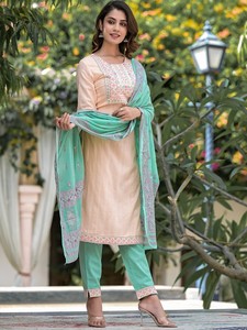 Elegant Indian/Pakistani Style Knee-Length O-Neck <b>Three</b>-Quarter Sleeve A-Line Casual Sweet Embroidered Cotton Salwar Kameez - Product Image 2