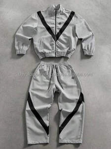 Conjunto Deportivo de 2 Piezas para Hombre, Chaqueta y Pantalones, Estilo Vintage, Resistente al Viento, con Estampado Acid Wash, para Deportes al Aire Libre, Venta al Por Mayor - Product Image 3