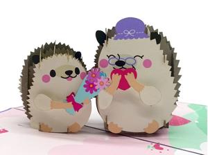 Best Seller 3D Pop-up Hedgehogs Card Top Trending Estilo animal hecho a mano Corte láser Offset Vietnam Artesanías de papel de regalo - Product Image 2