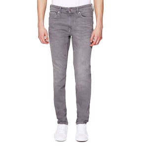 กางเกงยีนส์ทรงตรงผ้าโพลีเอสเตอร์สำหรับผู้ชายสั่งตัดได้ ระบายอากาศ แห้งเร็ว น้ำหนักเบา เอวกลาง ผลิตในปากีสถาน - Product Image 1