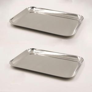 Plateau de service en acier inoxydable résistant à la rouille conçu pour une utilisation polyvalente dans les salles à manger intérieures et extérieures - Product Image 2