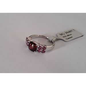 Anillo Solitario de Granate Natural para Mujer Shah Gems, Plata de Ley 925, Estilo Geométrico Delicado, Corte Platino, para Uso Diario - Product Image 2