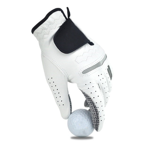 Guantes de golf para gimnasio Guantes de golf para ropa deportiva Guantes de golf de mano derecha de piel de oveja en material suave disponibles en tarifa premium con estilo único - Product Image 3