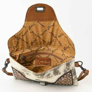 New Designer Western Tooled <b>Briefcase</b> Style Bag Best Seller Quilted Messenger Bag At Wholesale Price - Product Image 4