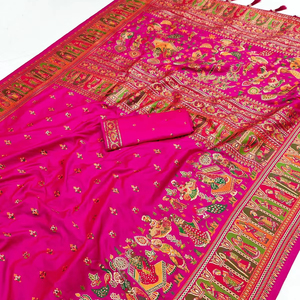Dernier Designer Doux Banarasi Soie Tissage Bordure Saree Par FabZone - Product Image 1