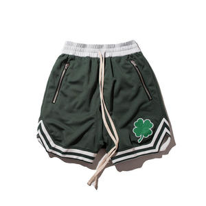 Short en molleton personnalisé pour hommes-Short de sport doux, respirant, confortable et décontracté avec ceinture réglable et poches - Product Image 1