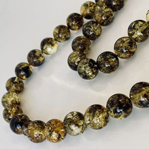 33 perles rondes d'ambre avec insectes, Tasbih vert en ambre de la Baltique - Product Image 2
