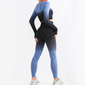Conjunto de Yoga de entrenamiento para mujer de 2 piezas personalizado de alta calidad último diseño transpirable patrón sólido ropa deportiva para Fitness en venta - Product Image 3