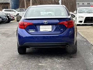 Toyota Corolla SE Usado del 2017 - Product Image 4