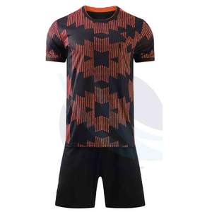 Ensembles d'uniformes de rugby unisexes personnalisés, service OEM, vêtements d'équipe professionnels respirants, 100% polyester - Product Image 2