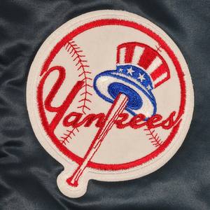 แจ็คเก็ตเบสบอลแบบสั่งทำขายส่งปี 2025 แจ็คเก็ตบอมเบอร์ผ้าซาตินสำหรับผู้ชาย แจ็คเก็ตทีมกีฬาชิคาโก้ผ้าซาติน - Product Image 3