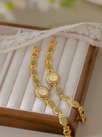 Montre Femme Tendance Boîtier Ovale Fin Bracelet Acier Verre Minéral Fermoir Design Vente en Gros Exportation