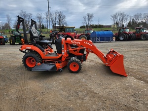 รถตักล้อยาง Kubota B2320 มือสอง 23 แรงม้า เครื่องยนต์ดีเซล พร้อมหัวตักด้านหน้า อุปกรณ์ก่อสร้างสำหรับฟาร์ม รถแทรกเตอร์ Kubota ขาย - Product Image 3