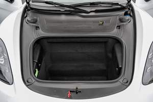 2022 718 Cayman GTS 4.0 Inspeccionado, ~12,500 Millas, Transmisión Manual de 6 Velocidades, Motor Flat-6 de 394 hp, Interior Rojo Burdeos - Product Image 5