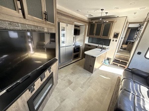 F-o-r-e-s-t R-i-v-e-r R-o-g-u-e A-r-m-o-r-e-d 3-5-1-G-2 d'occasion 2021 à vendre - Product Image 2