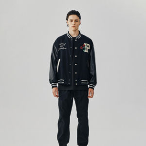 Veste universitaire Tealom pour homme, style urbain, décontractée, d'hiver, type baseball, bomber, unisexe, verte et blanche, avec lettrage, à capuche, 1 pièce - Product Image 2