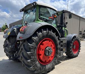 Tractor 2017 Fendt 828 VARIO: potencia Premium, ingeniería de precisión - Product Image 1