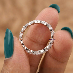 Anillo de Eternidad con Diamantes Cultivados en Laboratorio, Corte Marquesa de 1.20 Ct, Oro Blanco Sólido de 14K, Certificado IGI, Joyería de Lujo, Lurba Jewels - Product Image 6