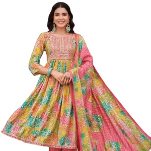 ชุดเดรสแฟนซีสำหรับผู้หญิงชุดเดรสผ้ามัสลินพิมพ์ลายสไตล์แฟนซีสำหรับผู้หญิง - Product Image 1