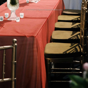 Nappe en coton rouge teint naturel fait à la main Couverture de table à manger écologique pour la maison et un usage quotidien - Product Image 1