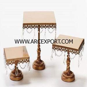 Support à gâteau décoratif en métal ovale doré à 3 couches vintage Support à gâteau de table au design moderne pour la maison Hôtel Mariage Fête - Product Image 4