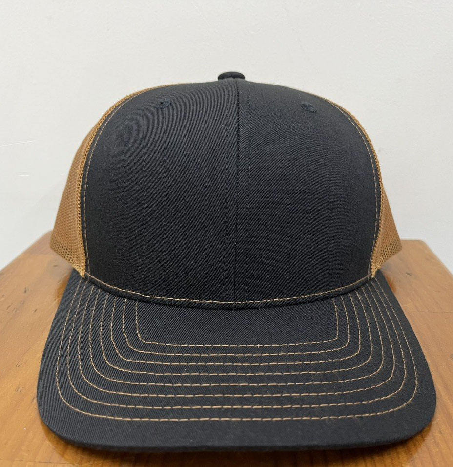 สีดำ/ สีน้ำตาล