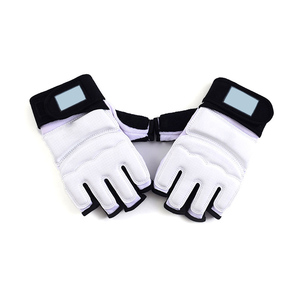 Nueva llegada Diseño Comfort Fit Kickboxing Guantes Precio bajo Palm Protective Sparring Taekwondo Equipo Medio dedo Cuero - Product Image 6