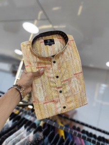 Kurta de trabajo formal bordado con Secuencia de ganchillo de tela de seda para colección de bodas y fiestas de hombres - Product Image 4