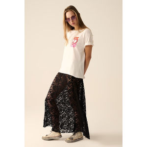 กระโปรงยาวลูกไม้สีดำสุดฮิต แต่งระบาย ความยาวปานกลาง เอวทรงเอ็มไพร์ สไตล์ลำลองแบบยุโรป สำหรับฤดูใบไม้ผลิและฤดูร้อน - Product Image 1