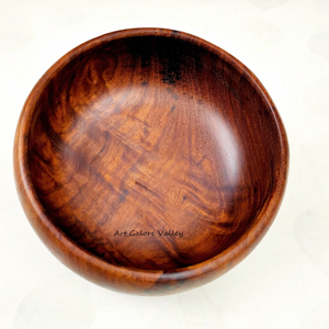 Bol en bois poli - Léger et élégant pour servir les aliments et les cadeaux - Product Image 1