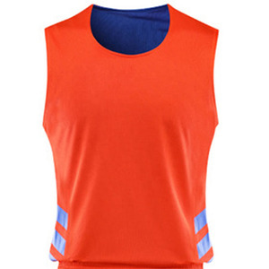 Uniformes de baloncesto atléticos personalizados, conjunto de uniforme Unisex de poliéster 100% con impresión sublimada, Logo y diseño personalizados, 2022 - Product Image 4