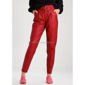 Vente chaude rouge taille haute Faux cuir pantalon pour femmes Streetwear boucle fermeture coupe droite plissé avant pour fête décontractée - Product Image 1