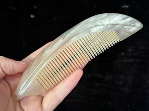 Peine para el Cabello de Cuerno de Búfalo Pulido Puro, Hecho a Mano, Duradero, de Dientes Anchos, Desenredante, Antiestático, para Cabello Rizado y Grueso - Product Image 2